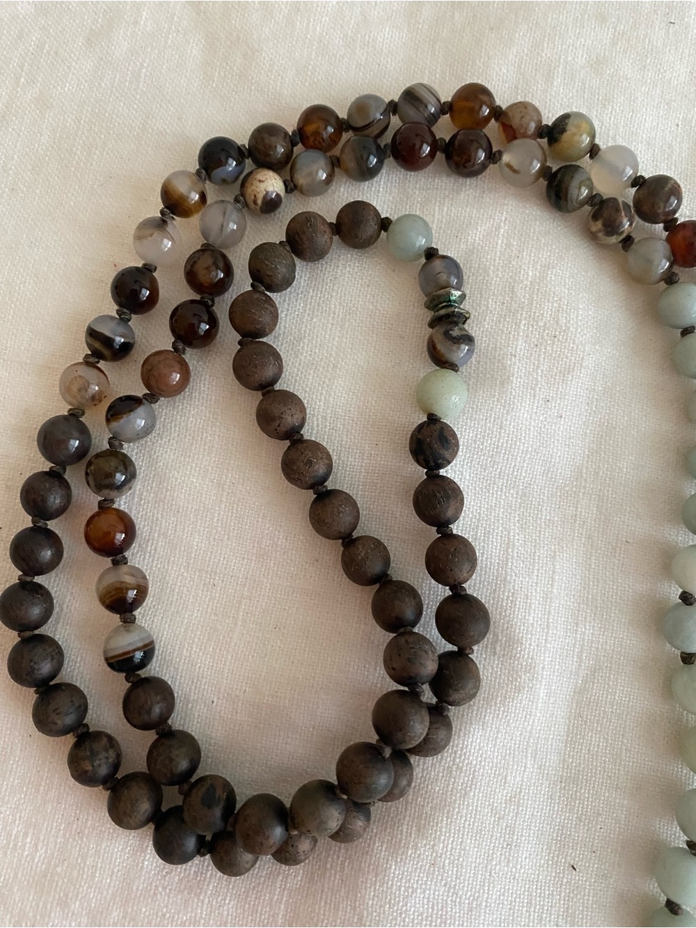 Tigers eye Mala necklace - Picture 3 of 5